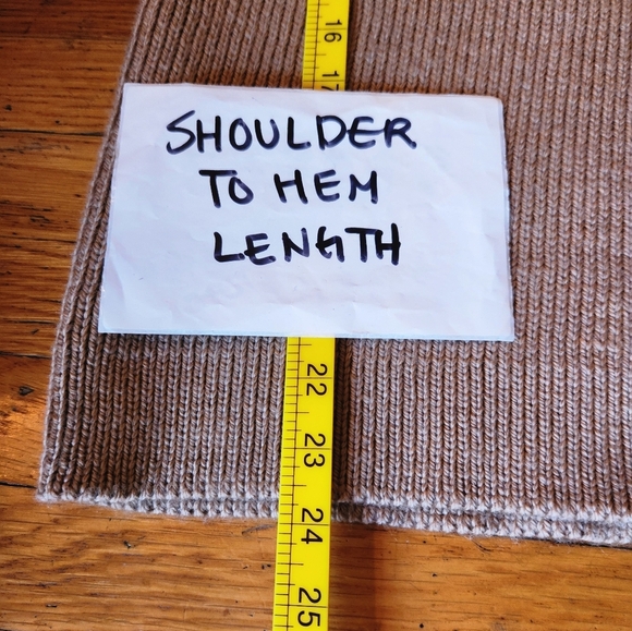 Caroline Constas Chunky Knit Bishop Sleeve 100% Merino Wool Turtleneck Sweater - Picture 6 of 8